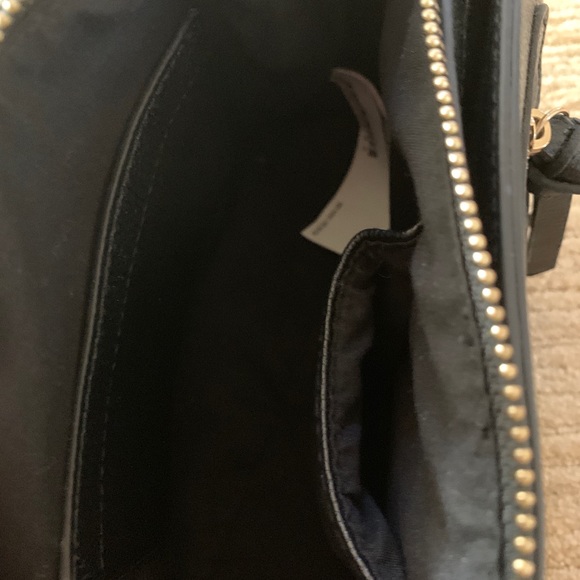 Black long strap purse - Picture 3 of 4